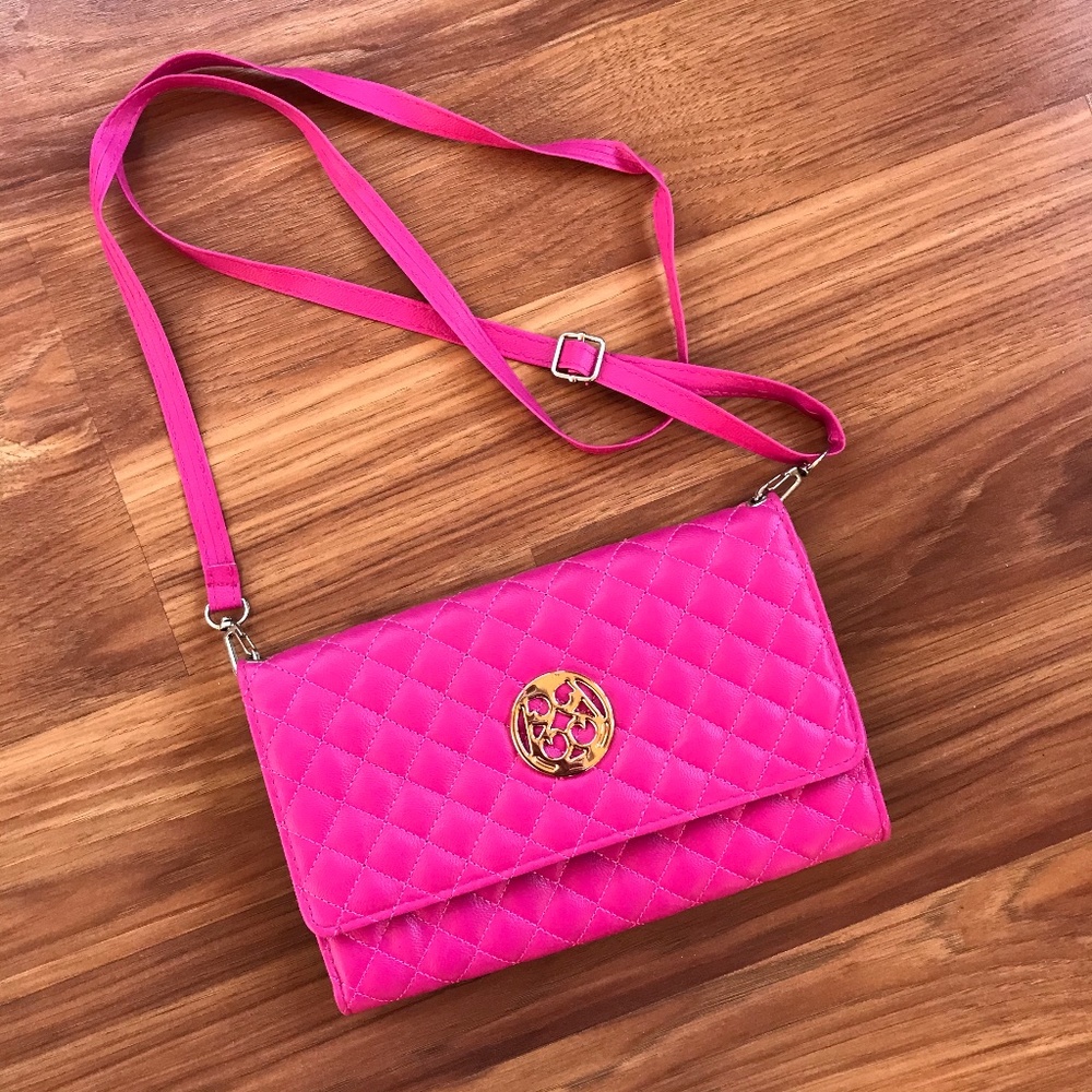 Crossbody purse
